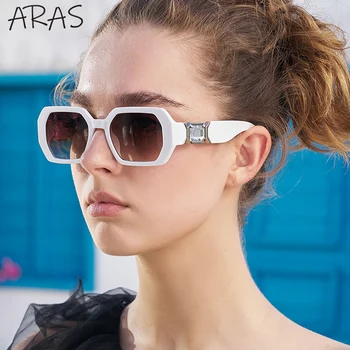 Осмоъгълна форма Кристални слънчеви очила Жени Кристали Слънчеви очила Дами 2023 Луксозна марка мода Малък правоъгълник Слънчеви очила Shades