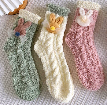 Прекрасен заек моркови размита екипажа чорапи мляко петнист плюшени удебелени меки сладък удобен средата тръба чорапи топла есен зима
